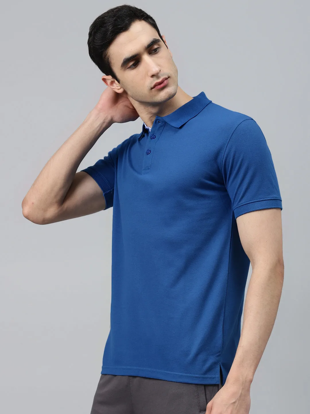 Alcis Men Blue Solid Polo Collar T-shirt