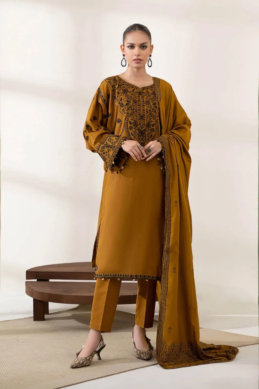 Maria B Embroidered Dhanak Three Piece (MB-905)