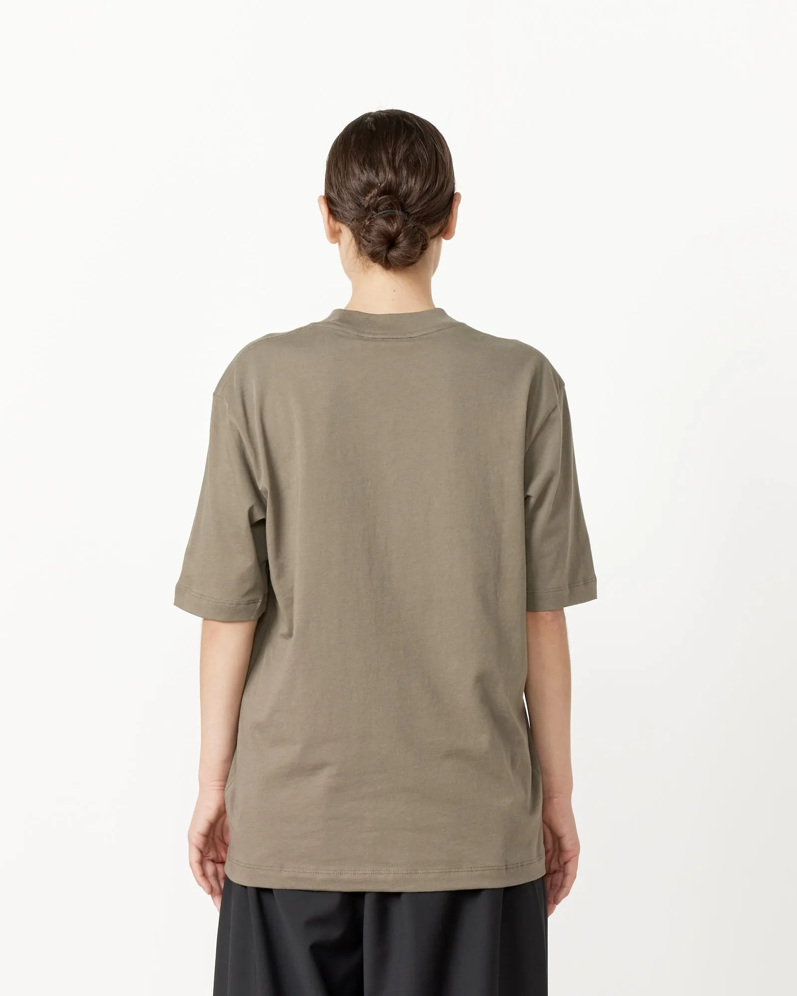 Progam Mock Neck T-Shirt in Dune